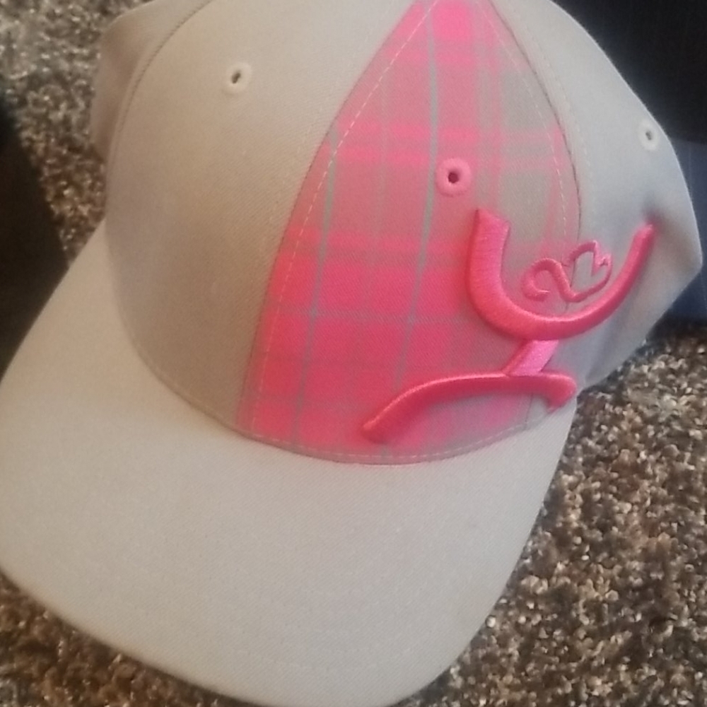3 Flexfit Hooey ball caps
